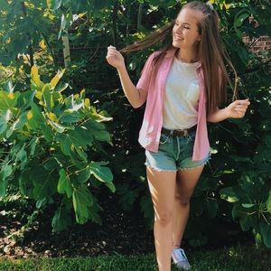 Meet your Posher, Megan